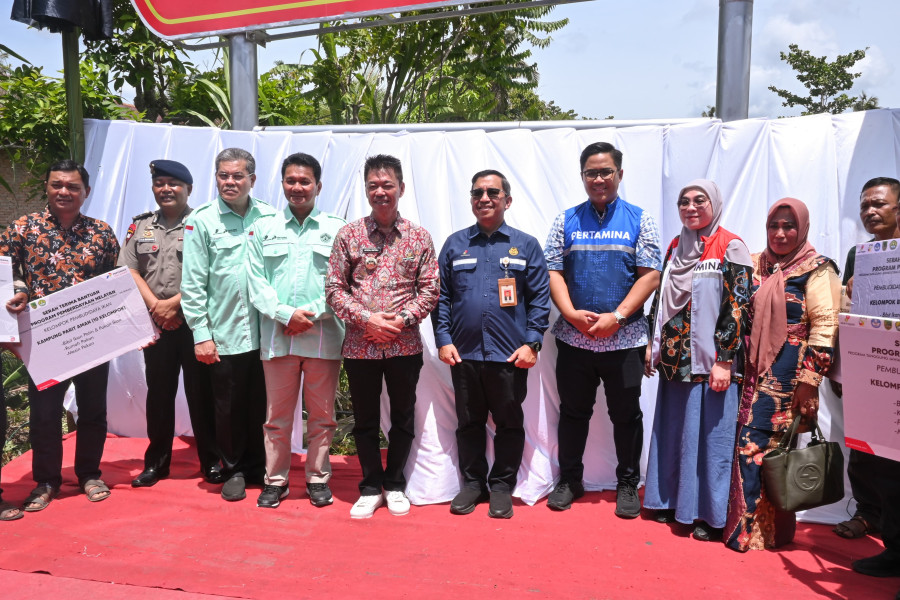 Bupati Rohil Launching Kampung Patin di Parit Aman
