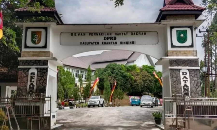 Diam-Diam Ditkrimsus Sambangi DPRD Kuansing, Isu Makan-Minum Mengemuka