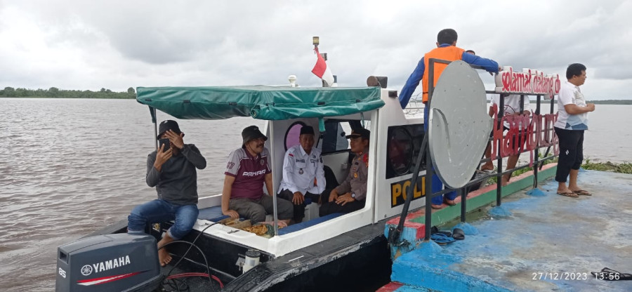 Tim Polda Riau Cek Lokasi Distribusi Logistik di Daerah Terisolir di Pelalawan