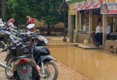 Ratusan Rumah di Inuman Terendam Banjir Luapan Sungai Kuantan