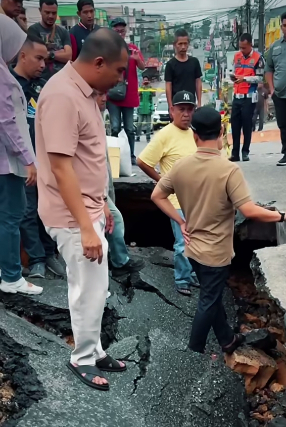 Perbaikan Jalan Lobak Dikebut, Target Rampung Sebulan