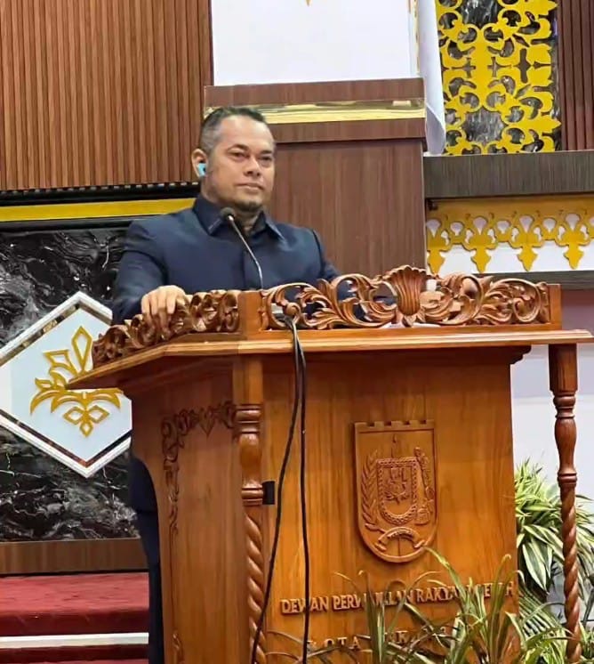 Sampaikan Pandangan Umum Fraksi Ranperda Penyertaan Modal, PKS Sarankan Evaluasi BPR Pekanbaru