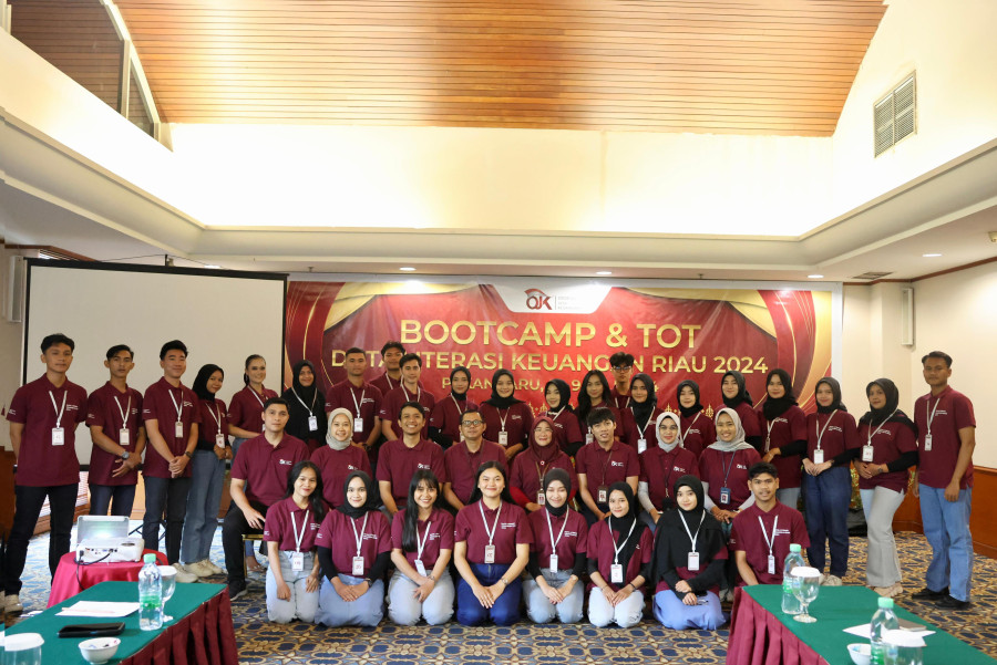 Siapkan Gen-Z Jadi Agen Perubahan, OJK Riau Gelar Bootcamp Duta Literasi Keuangan 2024