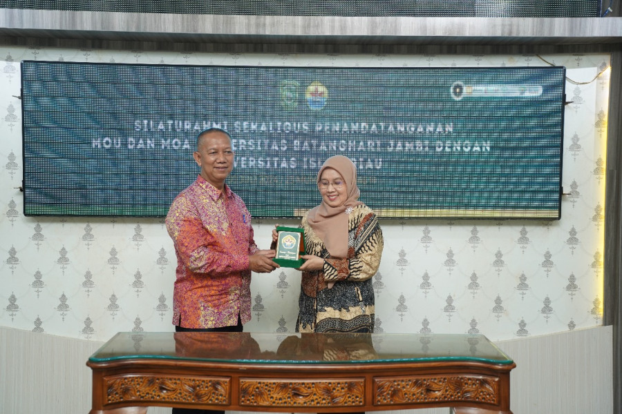 UIR -UNBARI Tandatangani MoU Peningkatan Kualitas Pendidikan
