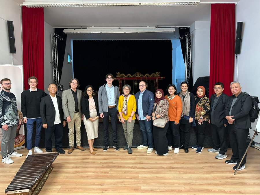 Prof Syafrinaldi Wakili UIR dalam Konferensi Internasional di Berlin