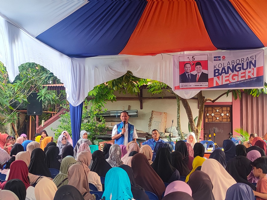 Sapa Warga Lembah Sari, Paslon AMAn Sosialisasikan Program Berobat Gratis hingga Pelayanan Antar Jemput Pasien