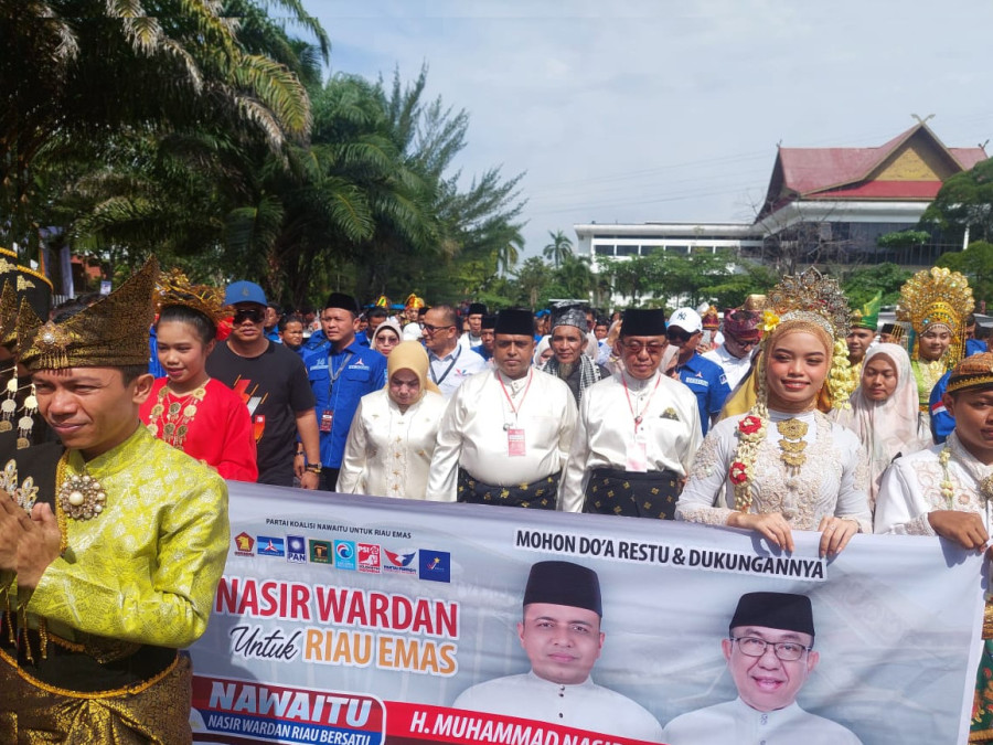Agung Nugroho Dampingi Nasir-Wardan Daftar ke KPU Riau