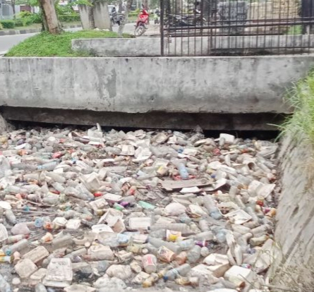 Kadis PUPR Sebut Pendangkalan Drainase Picu Banjir di Pekanbaru