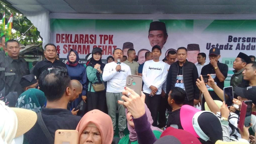 Senam Sehat dan Deklarasi TPK, Ribuan Warga Antusias