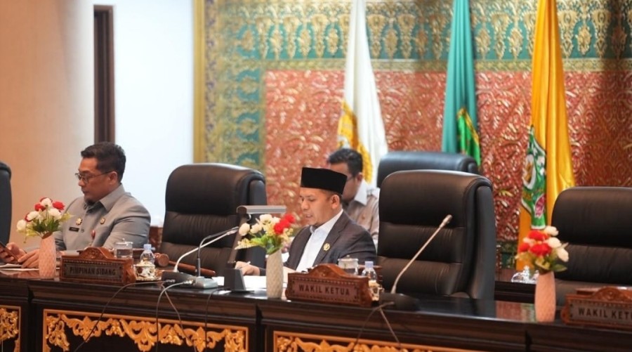 DPRD Riau Gelar Paripurna Jawaban Gubernur soal Pertanggungjawaban APBD 2025