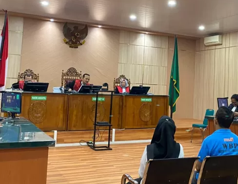 Rugikan Negara Rp24,5 Miliar, Koruptor Pupuk Bersubsidi di Rohul Terima Vonis Ringan
