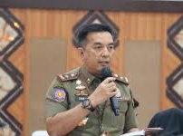 Satpol PP Pekanbaru Ancam Copot APK Langgar Perda