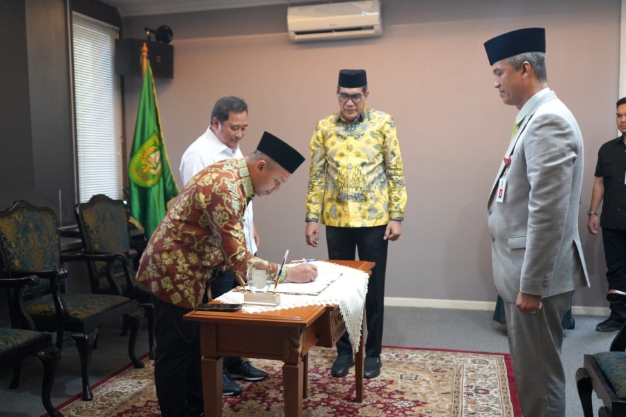 M Job Kurniawan Resmi Dilantik Jadi Pj Sekda Riau oleh Gubernur Abdul Wahid