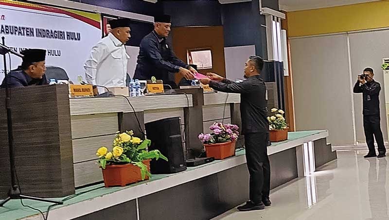 DPRD Inhu Sahkan APBD 2024 Rp 1,4 Triliun