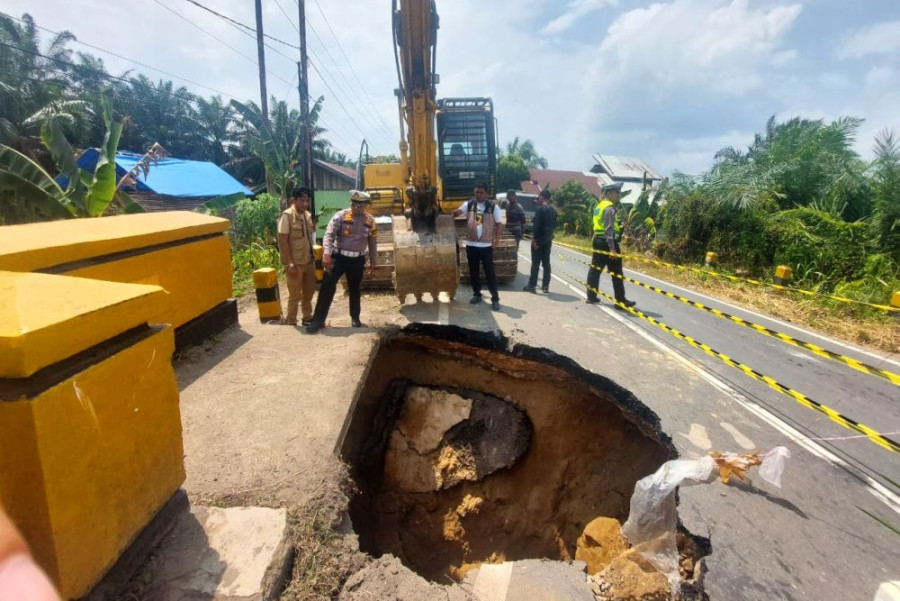 Pemprov Riau Gerak Cepat Perbaiki Abutment Jembatan Teluk Sungkai