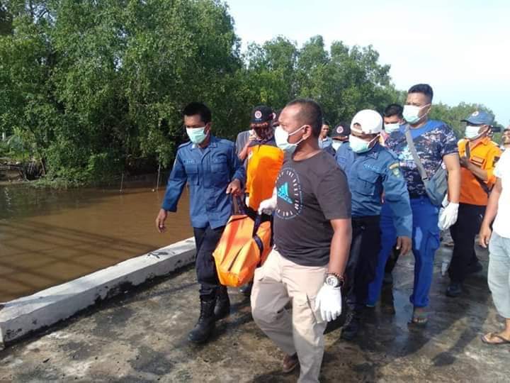 Satu Anak Hanyut di Sungai Apit Riau Ditemukan