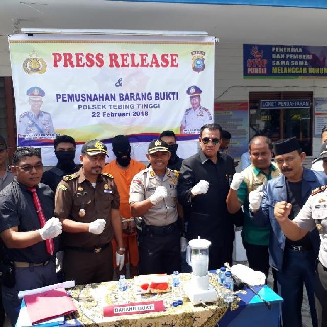 Polres Kepulauan Meranti Musnahkan Sabu Senilai Rp 3 Miliar