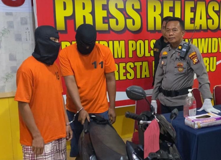 Dua Residivis Bobol Rumah Kakek Penjual Gorengan, Sepeda Motor dan Tabung Gas Raib