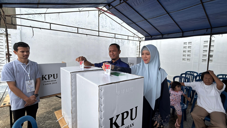 Deg-degan dan Senang, Agung Nugroho Nyoblos di TP 11 Kelurahan Tobek Godang
