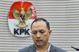 Kadishub dan Kasatpol PP Pekanbaru Jalani Pemeriksaan KPK