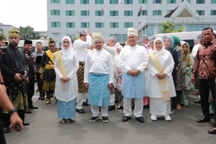 Sejarah Baru di Bumi Lancang Kuning, 24 Pemimpin Disatukan dalam Tradisi Melayu