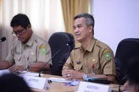 Assiten II Pemprov Riau Tanggapi Pengunduran Diri Dirut BRKS
