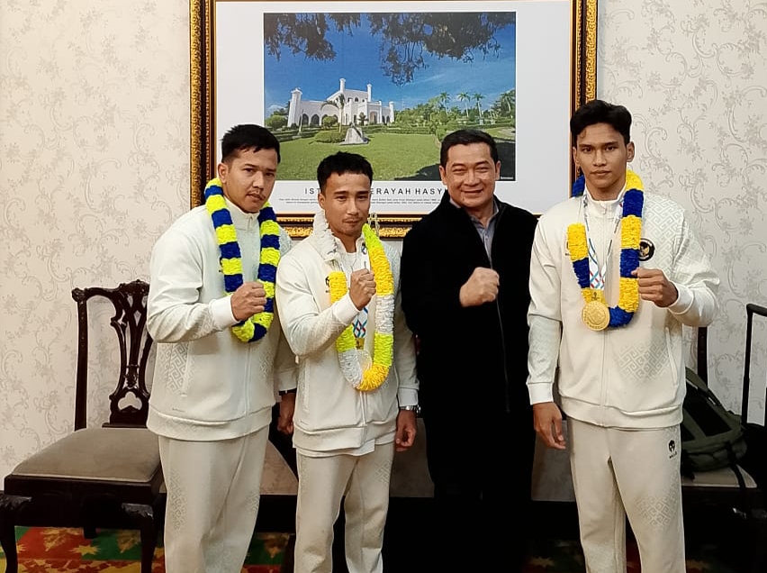Duo Pesenam Riau Persembahkan Medali SEAG Bangkok 2025 untuk Indonesia dan Riau