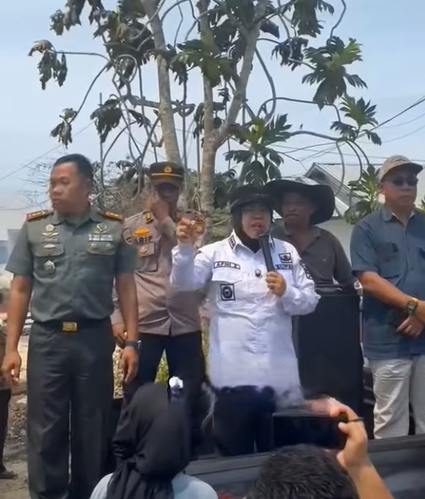 Bupati Siak Janji Kawal Penyelesaian Kasus PT SSL