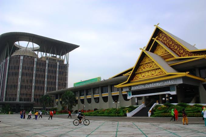 Ke Kantor Gubernur Tak Pakai Masker, Siap-siap Balik Kanan