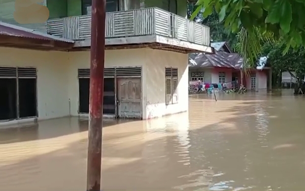 Tujuh Kecamatan di Kuansing Dikepung Banjir