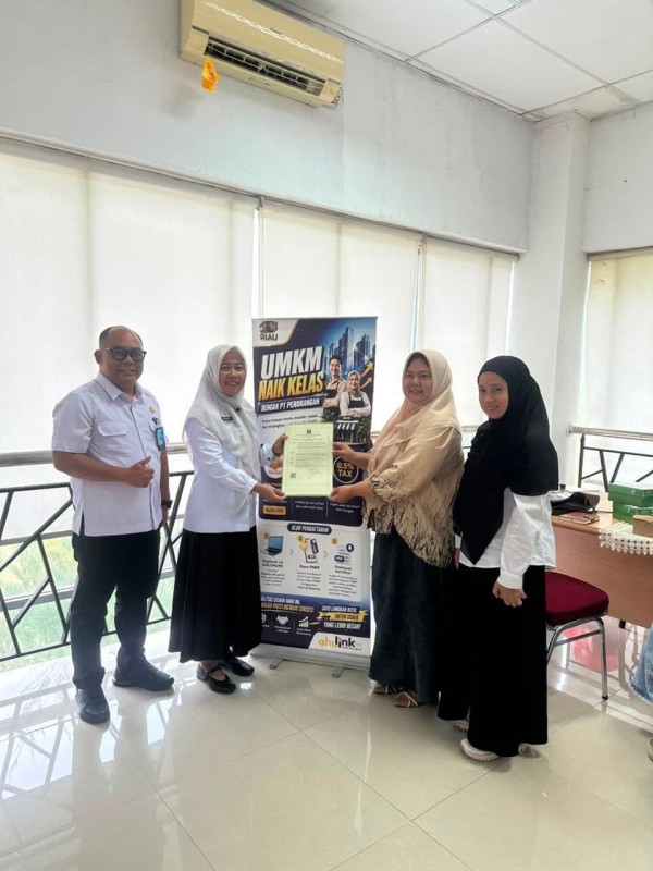 Empat UMK Riau Resmi Berbadan Hukum Perseroan Perorangan