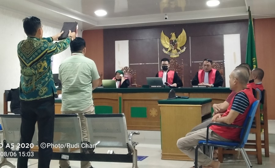 Hakim Tegur Saksi Pelapor di Sidang Kasus Jembatan Bengkalis
