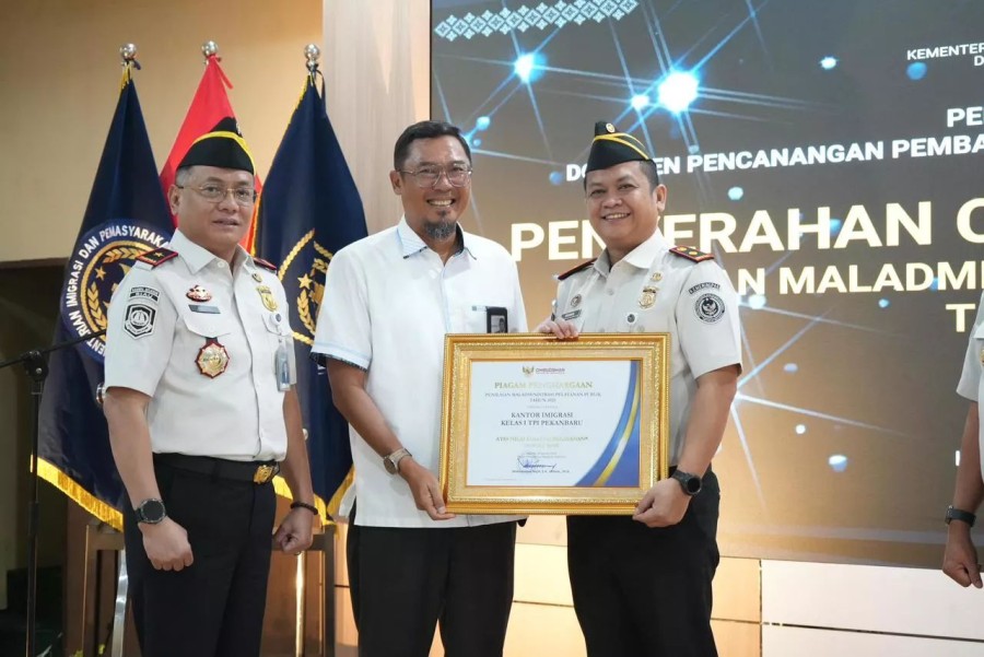 Perkuat Reformasi Birokrasi, Imigrasi Riau Deklarasikan Zona Integritas 2026