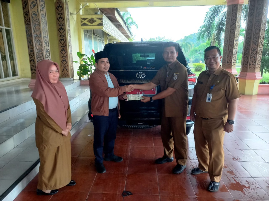 Bertarung di Pilkada Pelalawan, Wabup Nasarudin Kembalikan 3 Mobil Dinas 