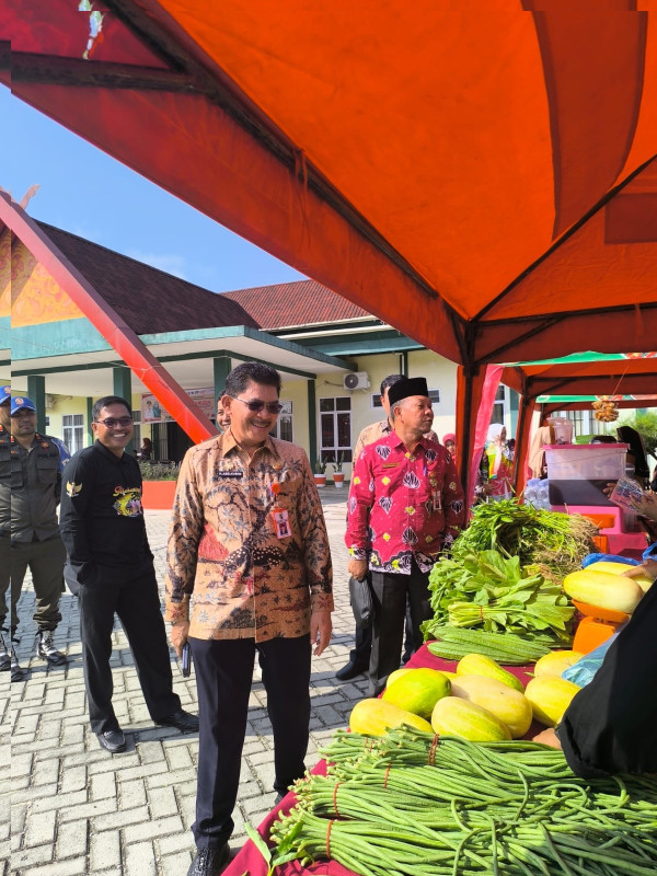 Pemkab Pelalawan  Kendalikan Inflasi dengan Gerakan Pangan Murah
