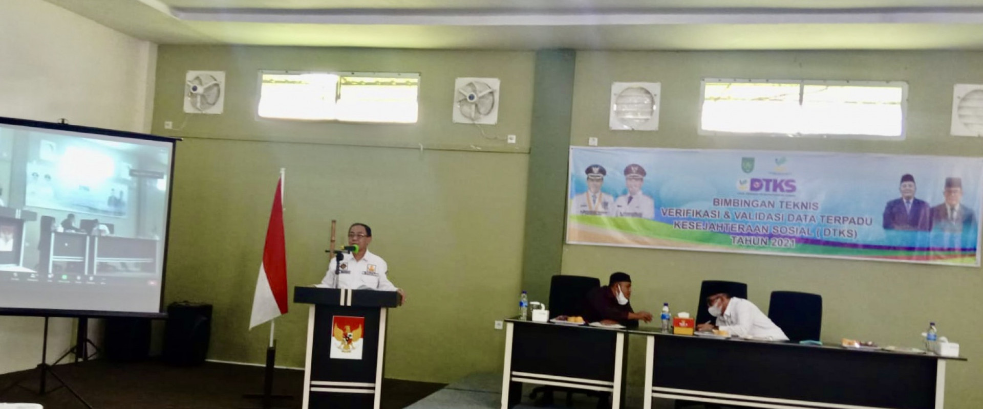 Buka Bimtek Verifikasi dan Validasi DTKS Bupati Inhil : Jangan Ada Lagi Ketimpangan Data