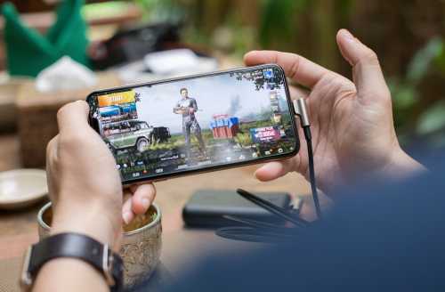 Kominfo Pertimbangkan Blokir Game Online PUBG dan Free Fire