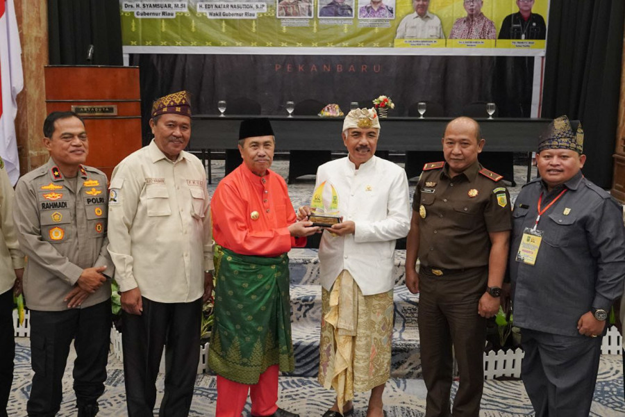 Gubri Buka Rakor FKUB Regional Sumatera Perdana di Pulau Sumatera