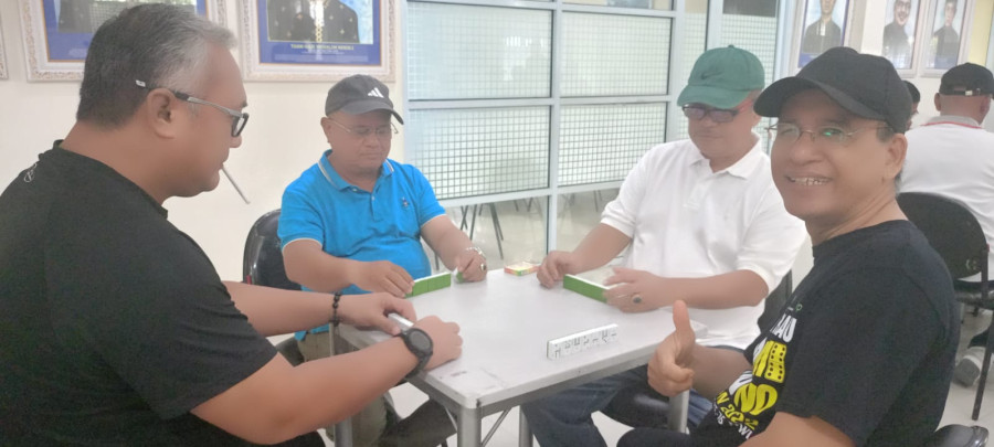 PWI Riau Gelar Pertandingan Domino dan Tenis Meja antar Anggota