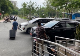 KPK Bawa 3 Koper Besar Usai Geledah Kantor BPJ Riau