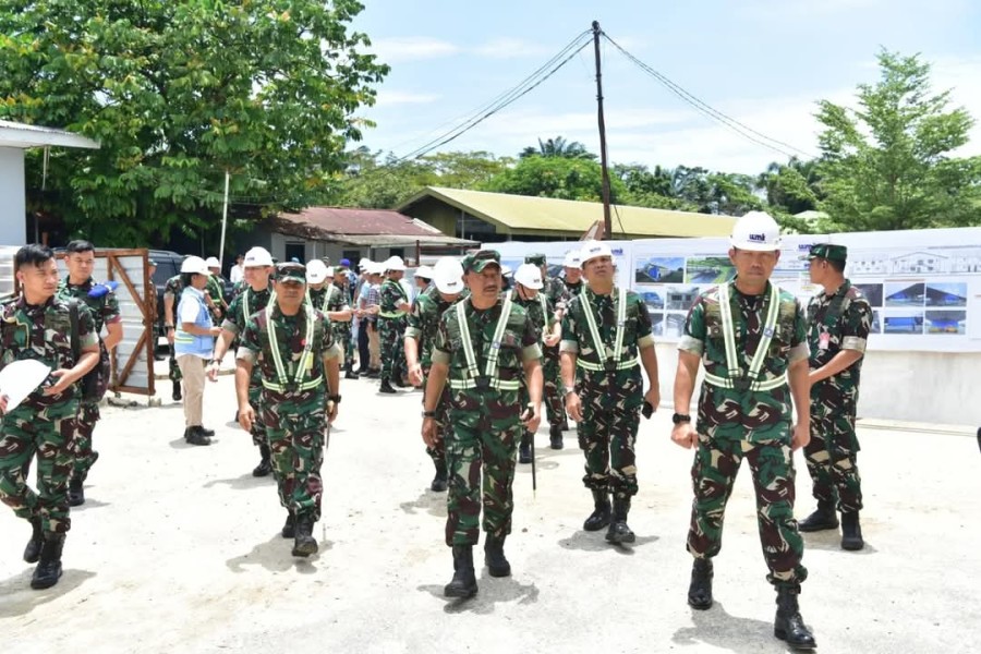 Pangkoopsudnas Tinjau Kesiapan Lanud Roesmin Nurjadin Sambut Jet Tempur Rafale