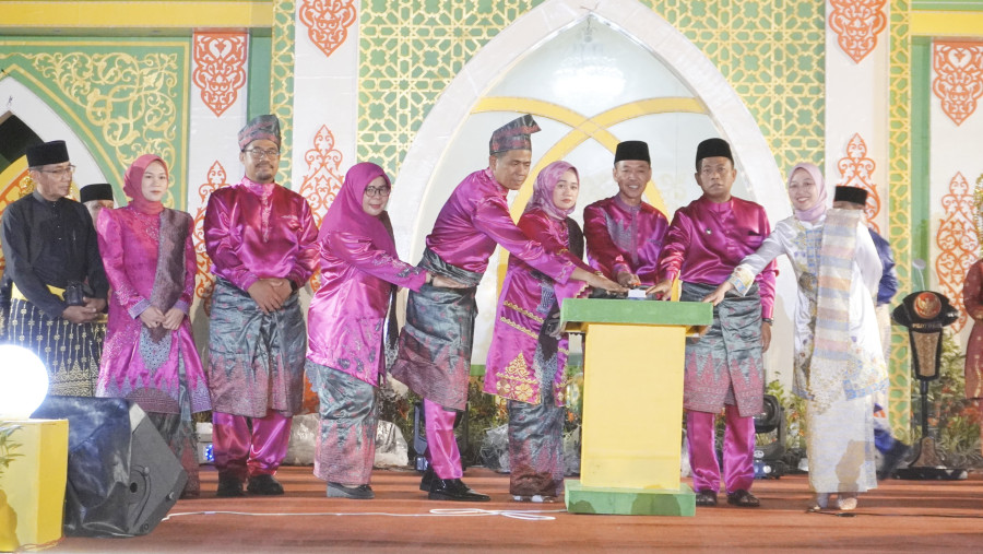 Berlangsung Meriah, Bupati Afrizal Sintong Buka MTQ ke-XIX Rokan Hilir