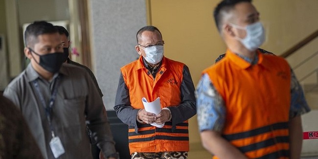 KPK Perpanjang Masa Penahanan Nurhadi dan Menantunya