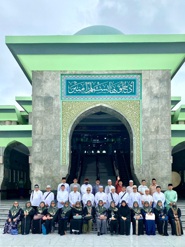 Jemaah dari Negara Brunei Kunjungi Masjid An-Nur