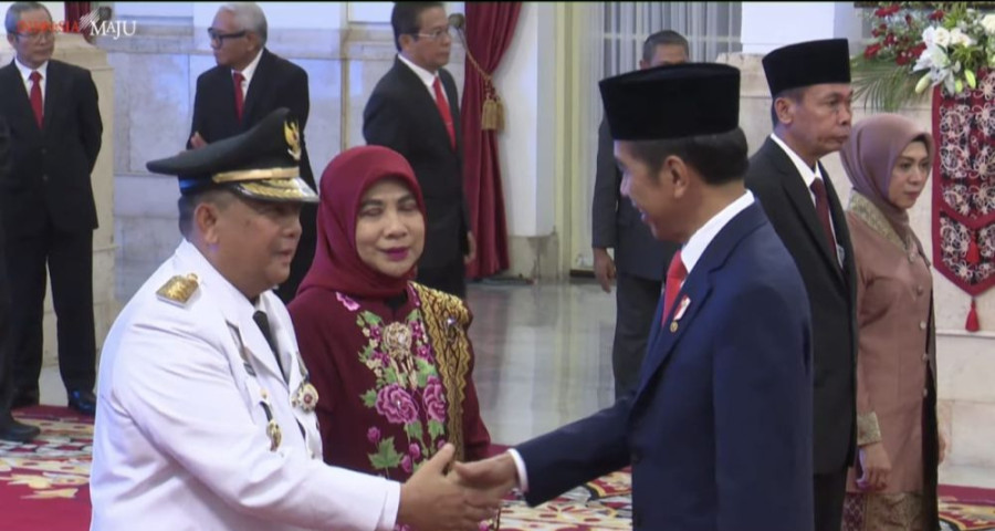 Resmi Dilantik Presiden, Edy Natar  Jadi Gubernur Riau Dua Bulan