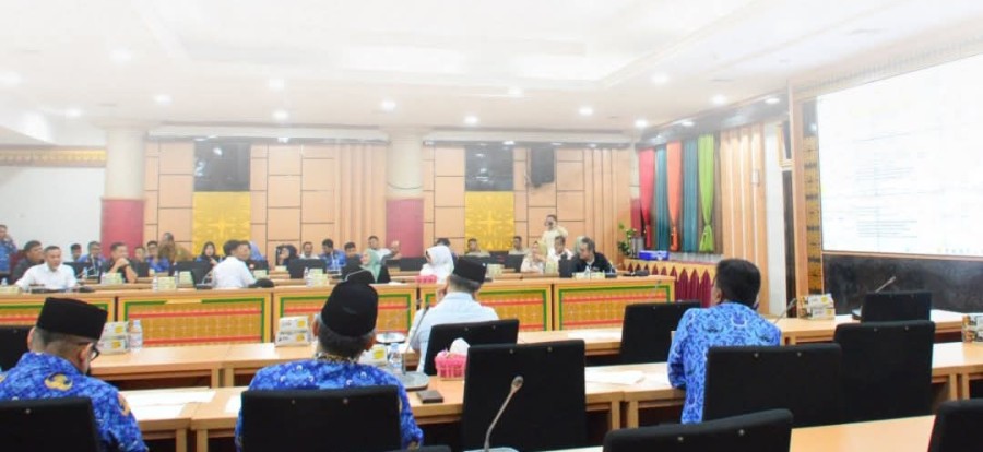 Banmus DPRD Riau Revisi Agenda November Demi Percepatan Pembahasan APBD 2026