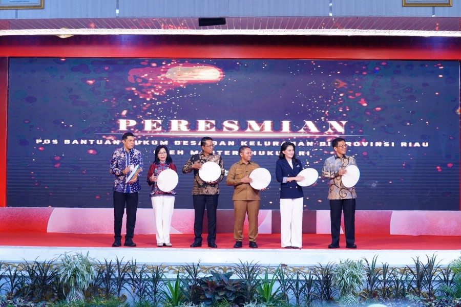 Menkum RI Resmikan Posbankum Bagi Masyarakat Kurang Mampu di Riau