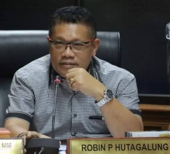 Robin Hutagalung: Bonus Atlet Jangan Dipotong, Tunda Bayar Lebih Bijak