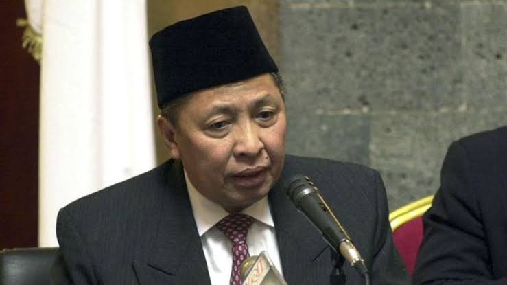 Wakil Presiden RI ke-9 Hamzah Haz Wafat