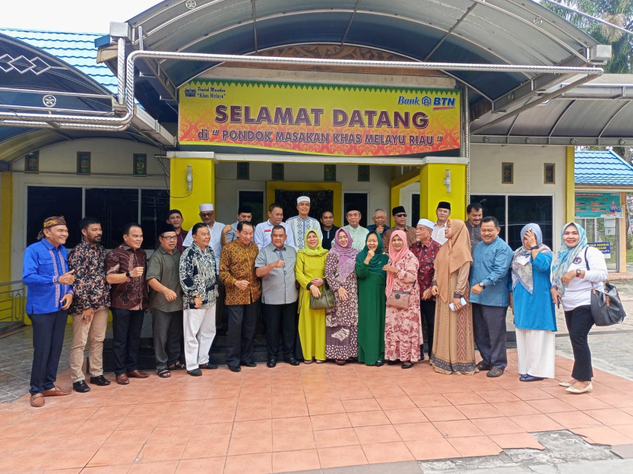 Hari Pertama Bertugas, Plt Gubenur Silaturahmi dengan LAMR